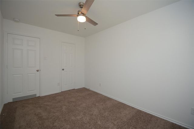 1319 Winding Willow Drive, Pinehurst, TX 77362