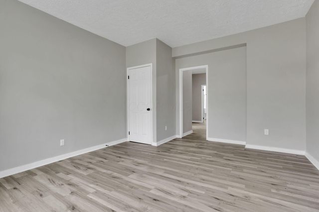 713 Moxahala Avenue, Zanesville, OH 43701