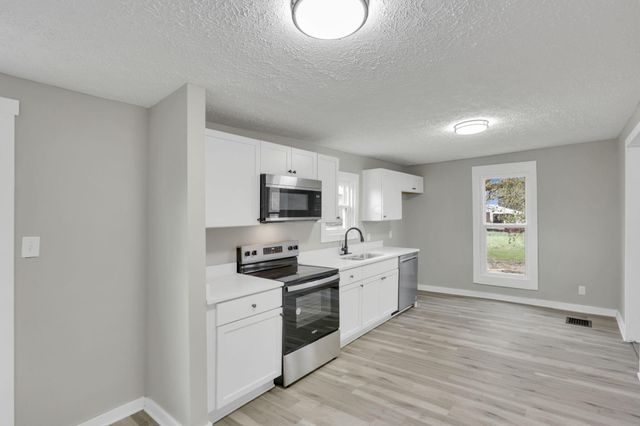 713 Moxahala Avenue, Zanesville, OH 43701