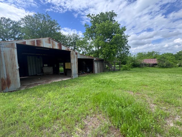 1210 Old Chico Road, Decatur, TX 76234