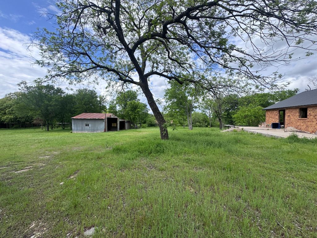 1210 Old Chico Road, Decatur, TX 76234