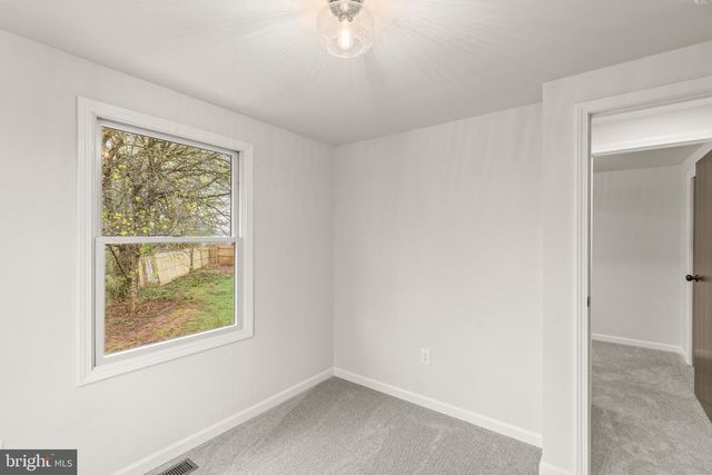 81 HUGHES DR, Abbottstown, PA 17301