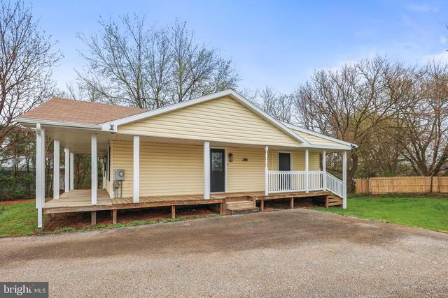 81 HUGHES DR, Abbottstown, PA 17301