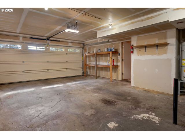 59420 PONDEROSA Dr, St Helens, OR 97051