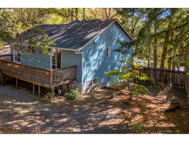 59420 PONDEROSA Dr, St Helens, OR 97051