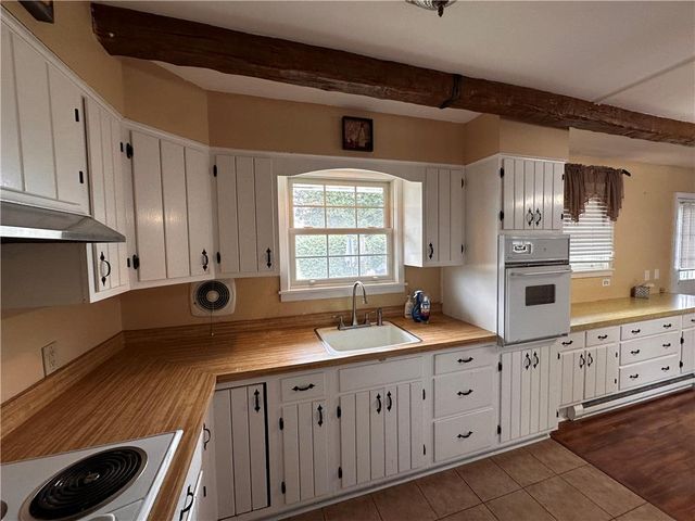 2730 Mosser Street, Allentown City, PA 18103