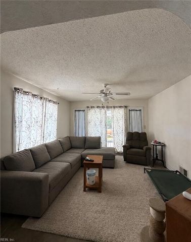 111 Goldcrest Drive DR, Chesapeake, VA 23325