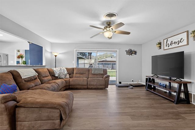 418 Sheridan Dr, Corpus Christi, TX 78412