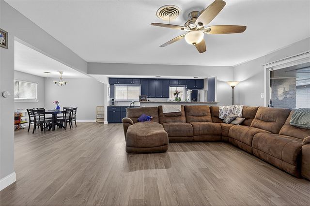 418 Sheridan Dr, Corpus Christi, TX 78412