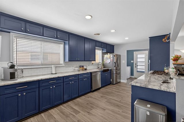 418 Sheridan Dr, Corpus Christi, TX 78412