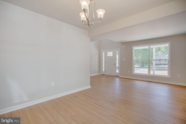 282 CIRCLE LN, Colonial Beach, VA 22443