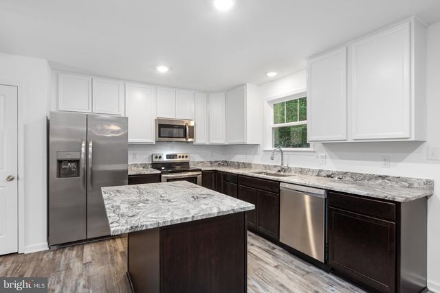 282 CIRCLE LN, Colonial Beach, VA 22443