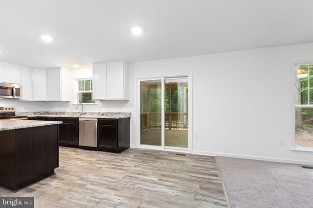 282 CIRCLE LN, Colonial Beach, VA 22443