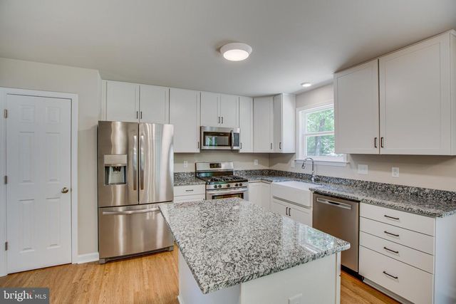 282 CIRCLE LN, Colonial Beach, VA 22443
