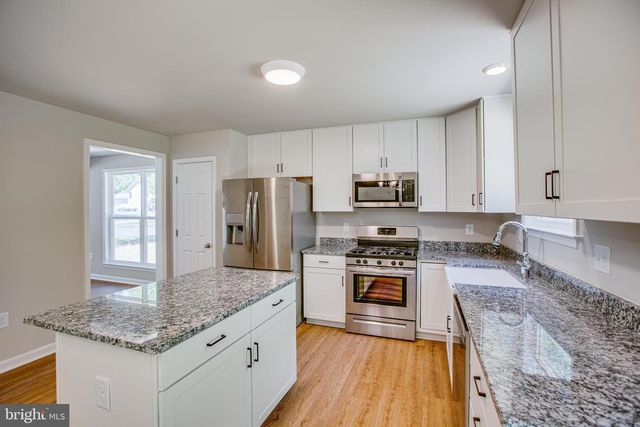 282 CIRCLE LN, Colonial Beach, VA 22443