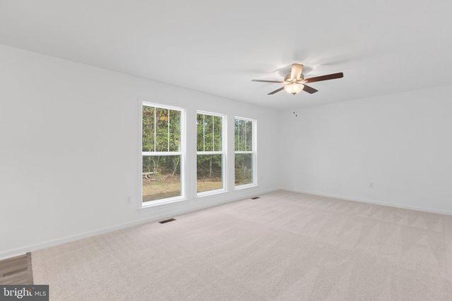 282 CIRCLE LN, Colonial Beach, VA 22443