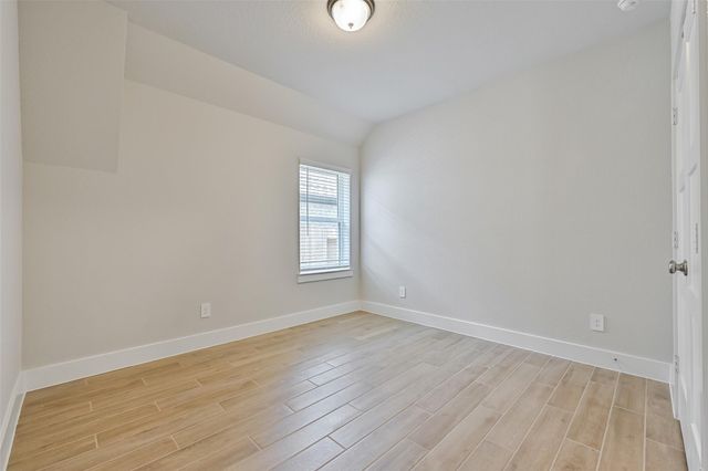 225 Magnolia Laurel Drive, Alvin, TX 77511