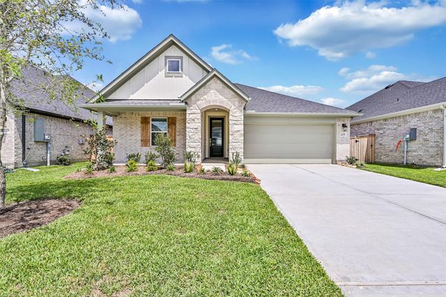 225 Magnolia Laurel Drive, Alvin, TX 77511