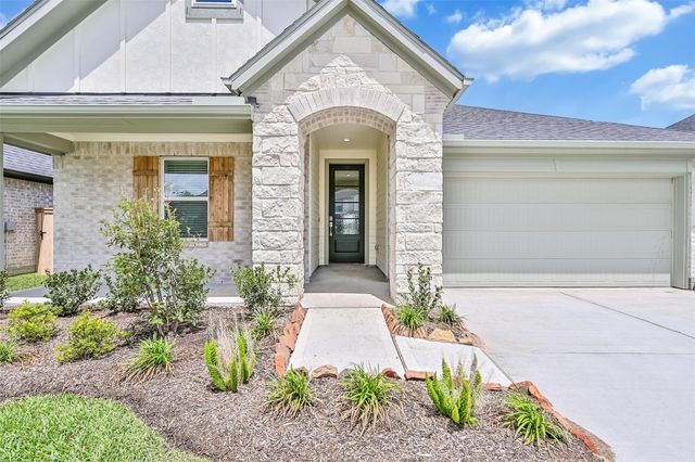 225 Magnolia Laurel Drive, Alvin, TX 77511