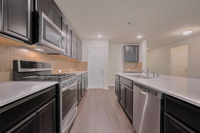2011 Lost Timbers Drive, Conroe, TX 77304