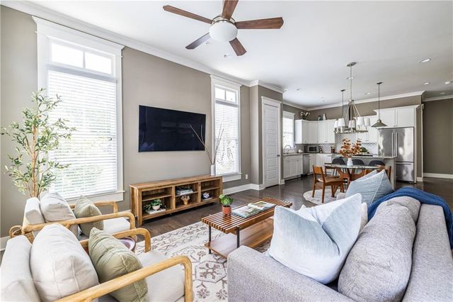 1002 Braeburn Lane, Decatur, GA 30030