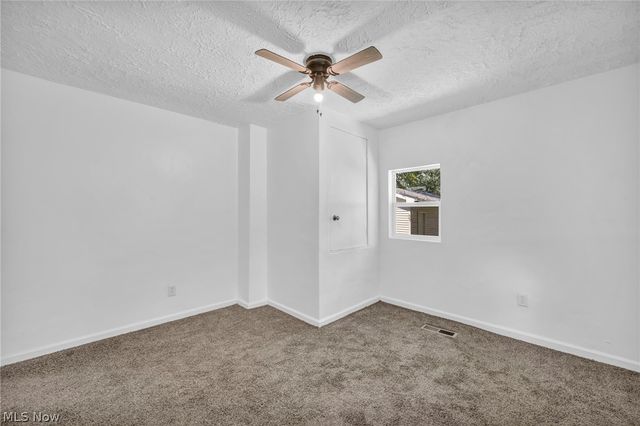3538 Albany Avenue, Lorain, OH 44055