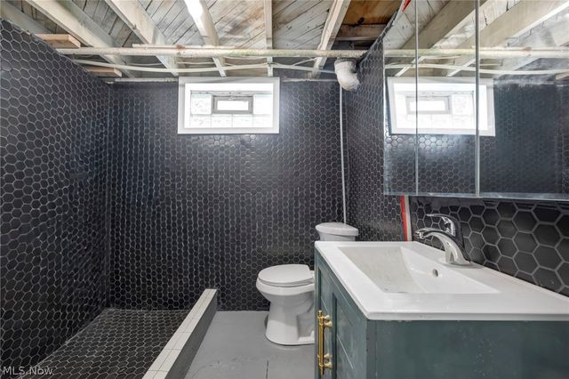 3538 Albany Avenue, Lorain, OH 44055
