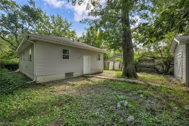 3538 Albany Avenue, Lorain, OH 44055