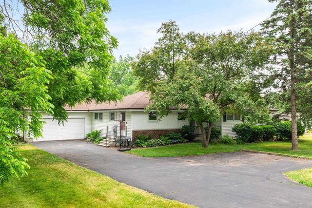 614 N Lawson Drive, Green Lake, WI 54941