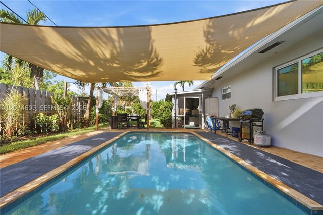 1540 NE 34th St, Pompano Beach, FL 33064