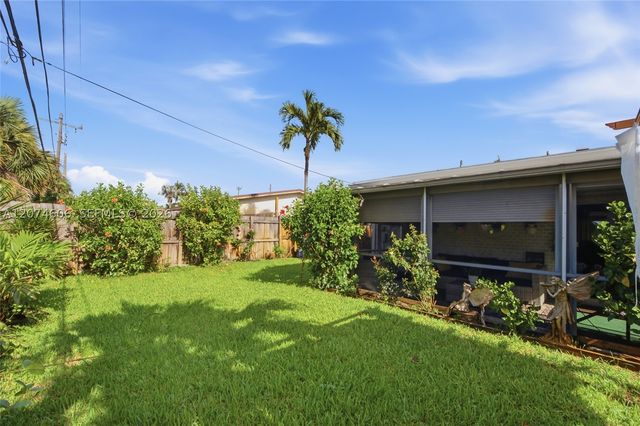 1540 NE 34th St, Pompano Beach, FL 33064