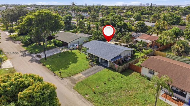 1540 NE 34th St, Pompano Beach, FL 33064