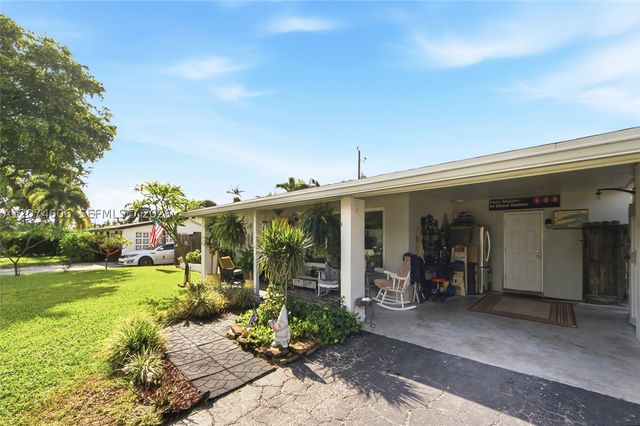 1540 NE 34th St, Pompano Beach, FL 33064