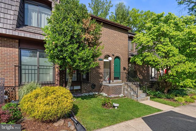 8002 INVERNESS RIDGE RD, Potomac, MD 20854