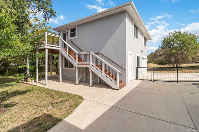 21927 PARK VIEW DR, Garden Ridge, TX 78266