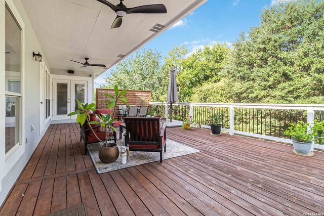 21927 PARK VIEW DR, Garden Ridge, TX 78266