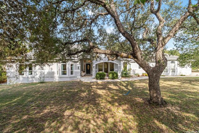 21927 PARK VIEW DR, Garden Ridge, TX 78266