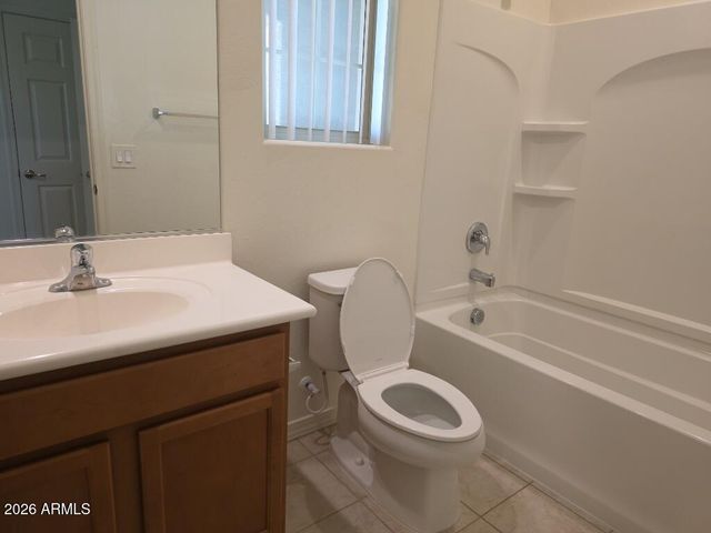 10825 W TAYLOR Street, Avondale, AZ 85323