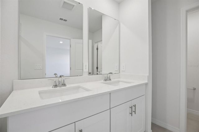 713 SPARTINA WAY, Lady Lake, FL 32159