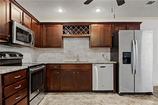 4327 NE 83rd Street, Kansas City, MO 64119