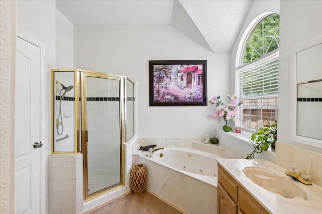 433 Sherwood Court, Burleson, TX 76028