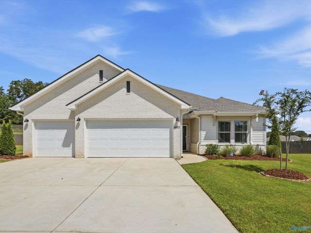 6102 Margie Collins Drive, Owens Cross Roads, AL 35763