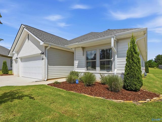6102 Margie Collins Drive, Owens Cross Roads, AL 35763