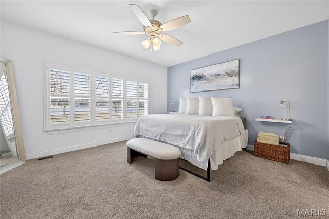 968 Ridgepointe Place Circle, Lake St Louis, MO 63367