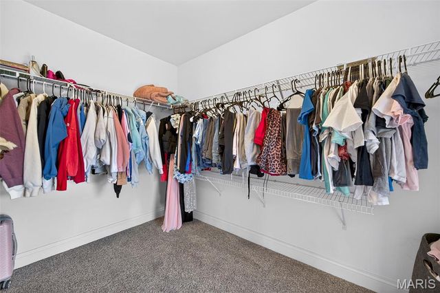 968 Ridgepointe Place Circle, Lake St Louis, MO 63367