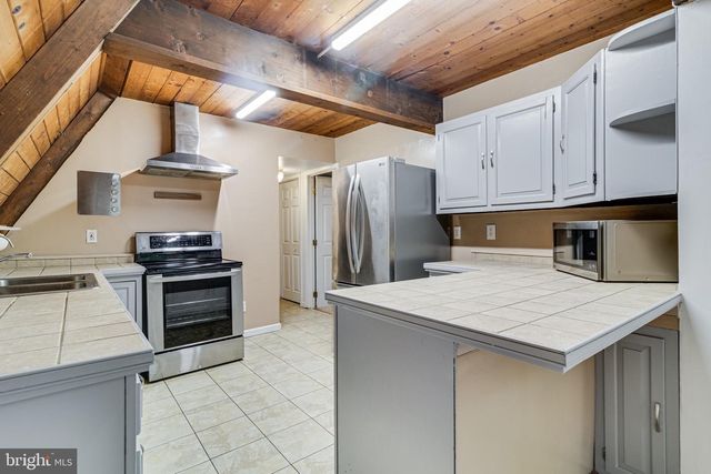 953 SANTA ROSA LN, Lusby, MD 20657