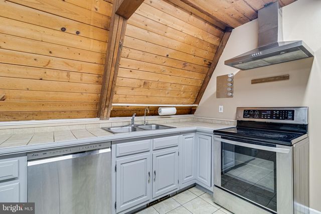 953 SANTA ROSA LN, Lusby, MD 20657