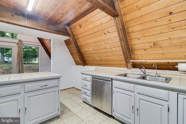 953 SANTA ROSA LN, Lusby, MD 20657