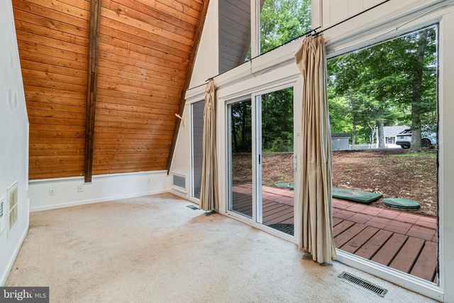 953 SANTA ROSA LN, Lusby, MD 20657