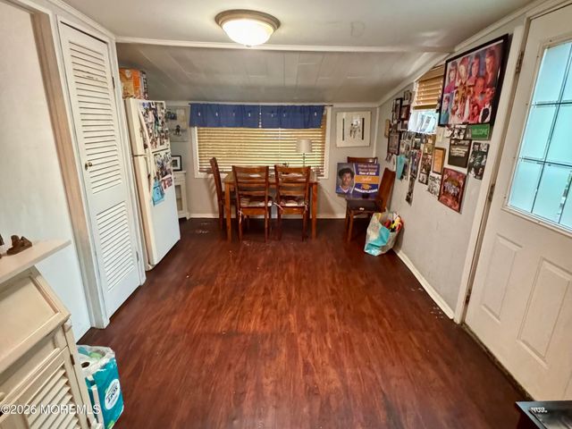 32 4th Avenue, Neptune City, NJ 07753
